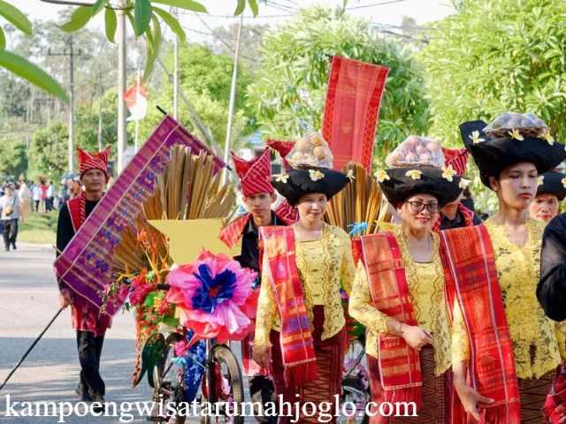 Tradisi Budaya Pekanbaru yang Masih Eksis di Tengah Modernisasi